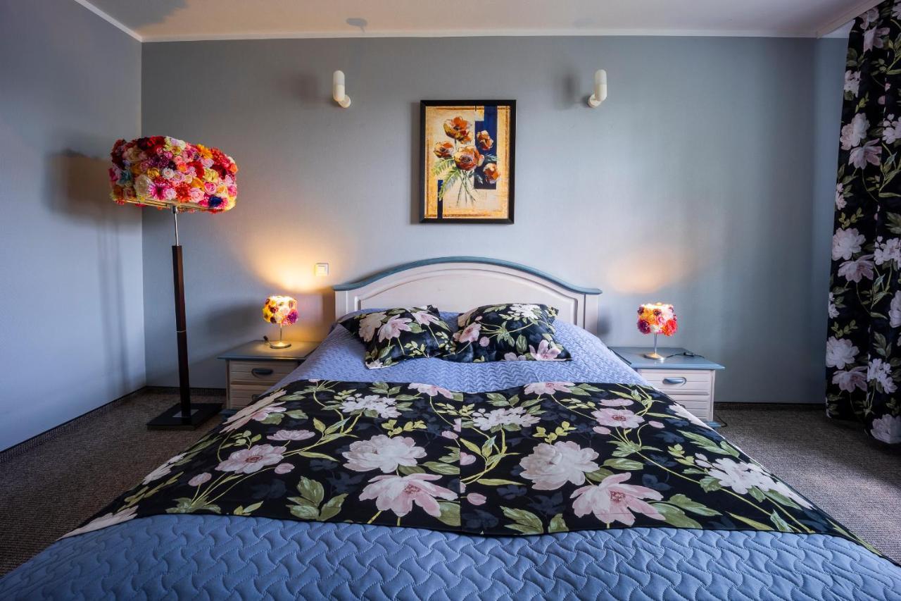 Guest House Nicava Bernāti Εξωτερικό φωτογραφία