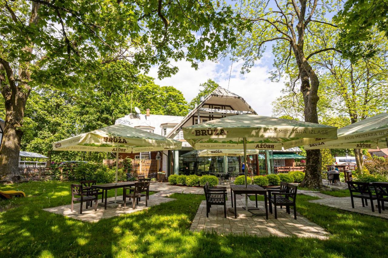 Guest House Nicava Bernāti Εξωτερικό φωτογραφία